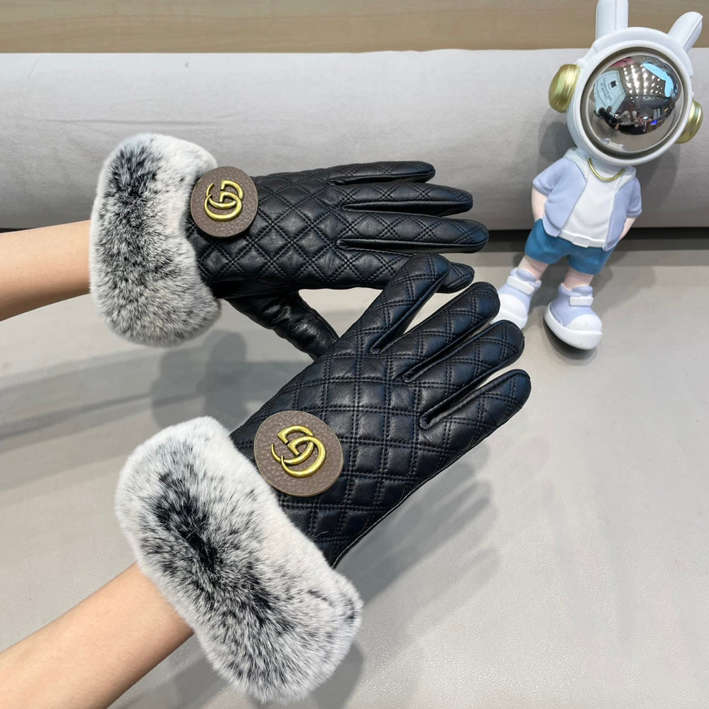 GUCCI TOUCHSCREEN GLOVES IN BLACK LAMBSKIN AND RABBIT FUR 429210