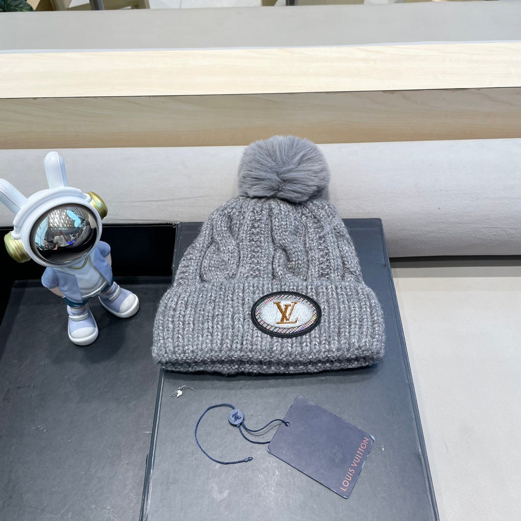 LOUIS VUITTON BEANIE HAT IN GRAY WOOL 433485