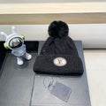 LOUIS VUITTON BEANIE HAT IN BLACK WOOL 433486