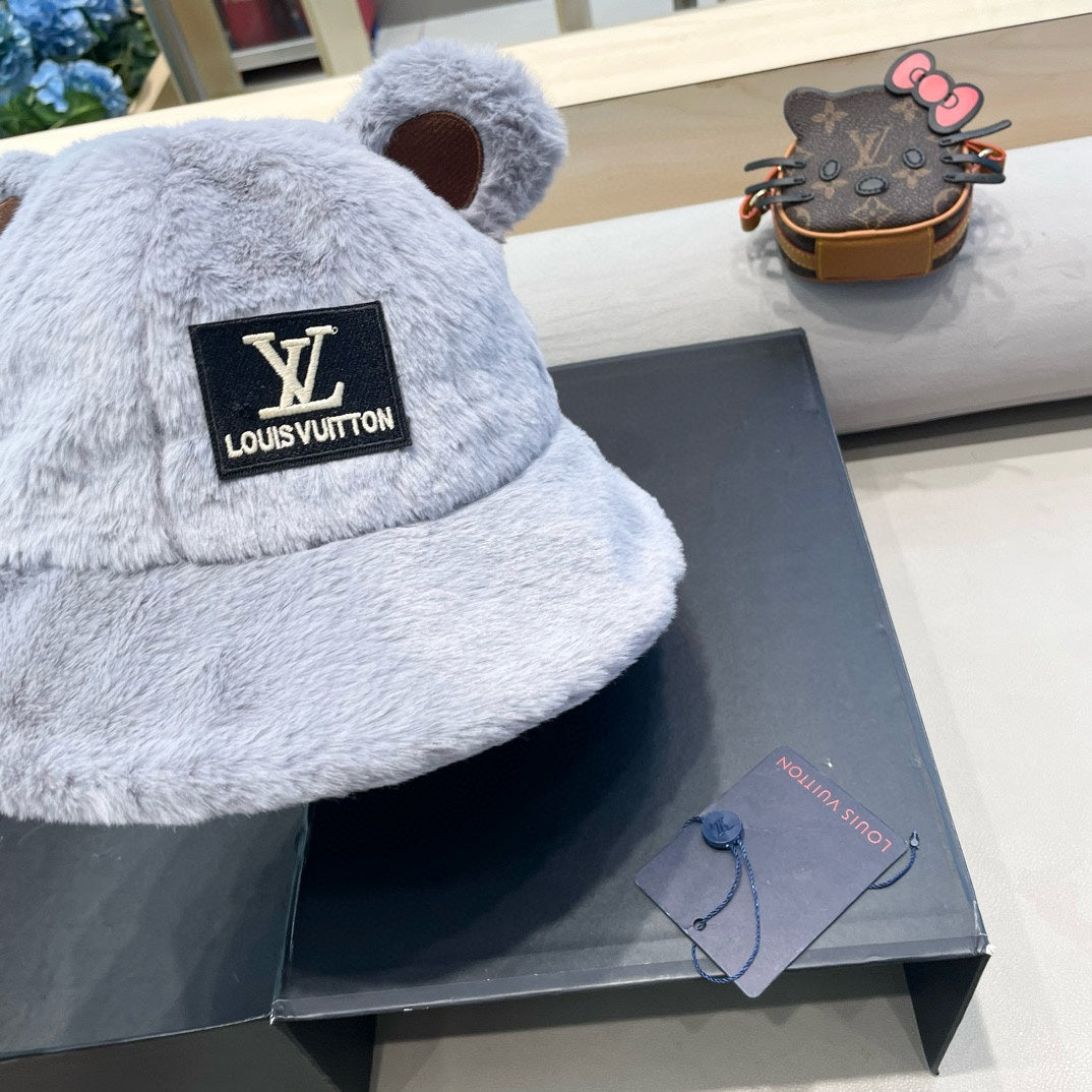 LOUIS VUITTON BUCKET HAT IN BEAU BLUE  WOOL AND LAMB FUR 434941