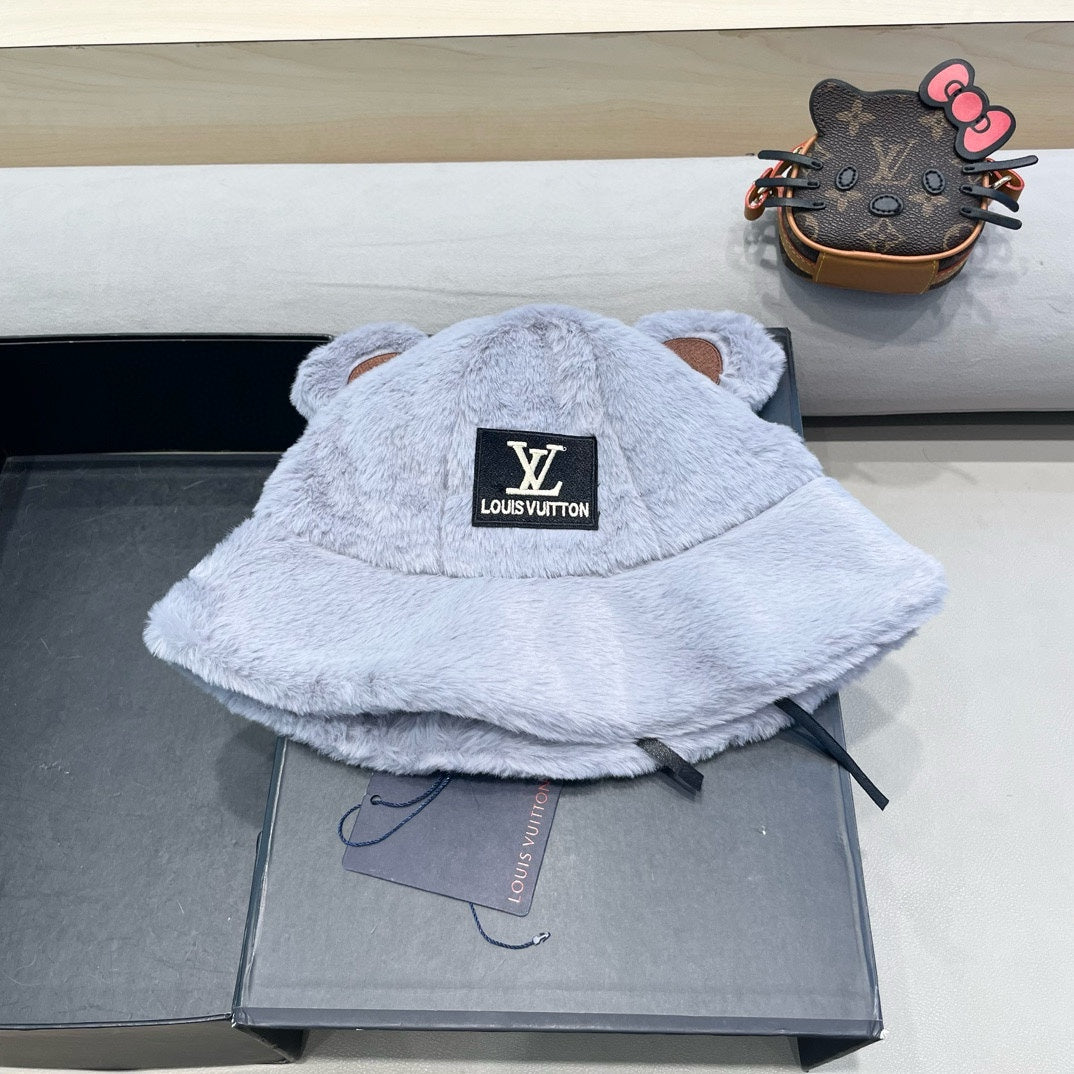 LOUIS VUITTON BUCKET HAT IN BEAU BLUE  WOOL AND LAMB FUR 434941