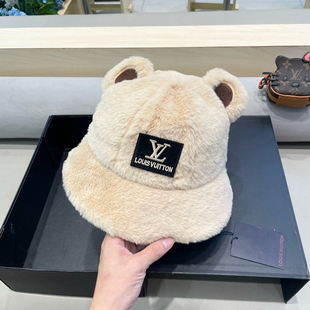 LOUIS VUITTON BUCKET HAT IN BEIGE  WOOL AND LAMB FUR 434942