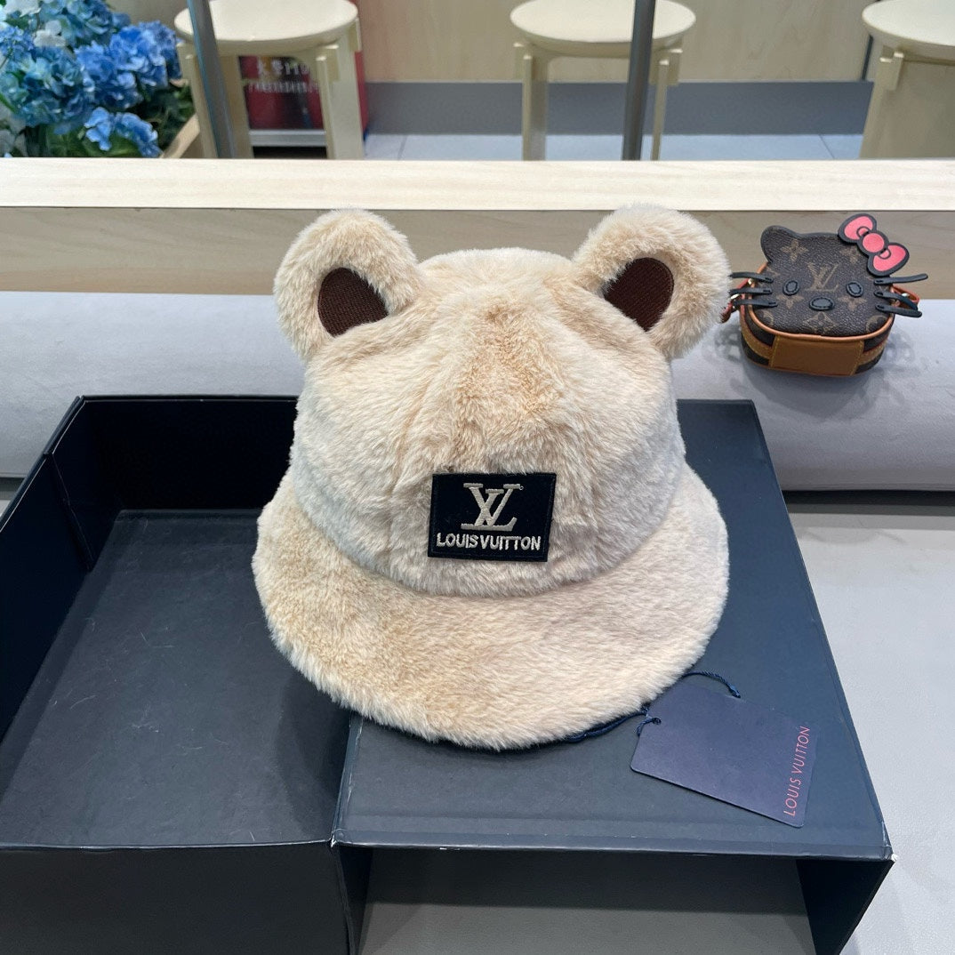 LOUIS VUITTON BUCKET HAT IN BEIGE  WOOL AND LAMB FUR 434942