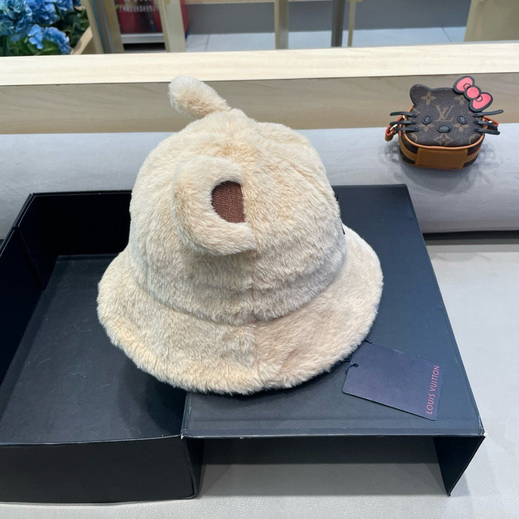LOUIS VUITTON BUCKET HAT IN BEIGE  WOOL AND LAMB FUR 434942