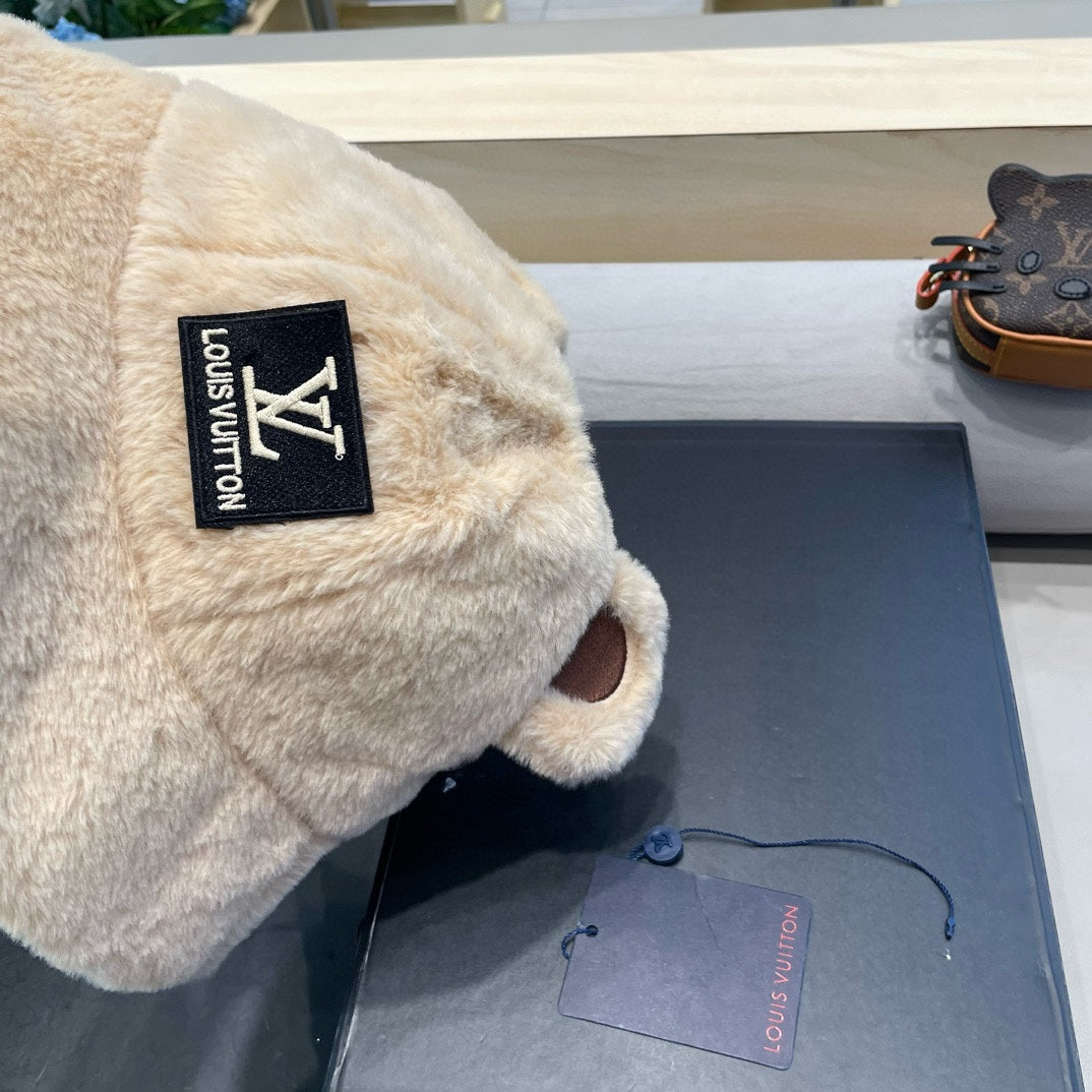 LOUIS VUITTON BUCKET HAT IN BEIGE  WOOL AND LAMB FUR 434942