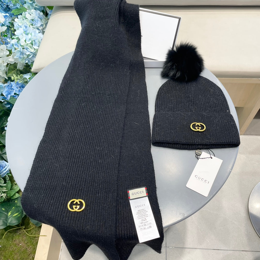 GUCCI SET SCARF AND HAT IN BLACK CASHMERE 436221