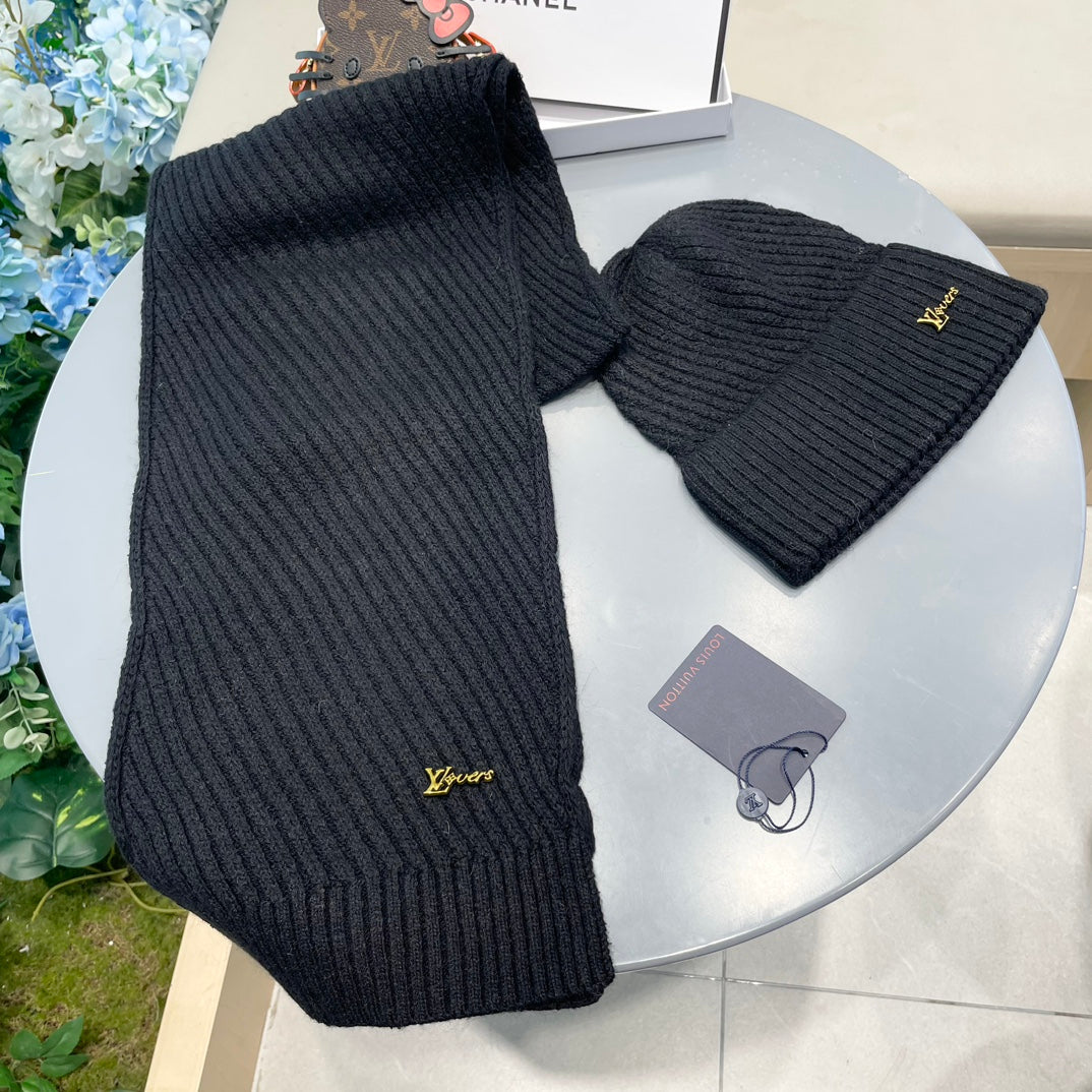 LOUIS VUITTON SET SCARF AND HAT IN BLACK WOOL 436222