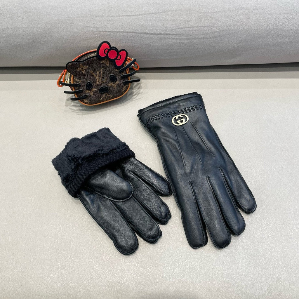 GUCCI GLOVES IN BLACK LAMBSKIN 444432