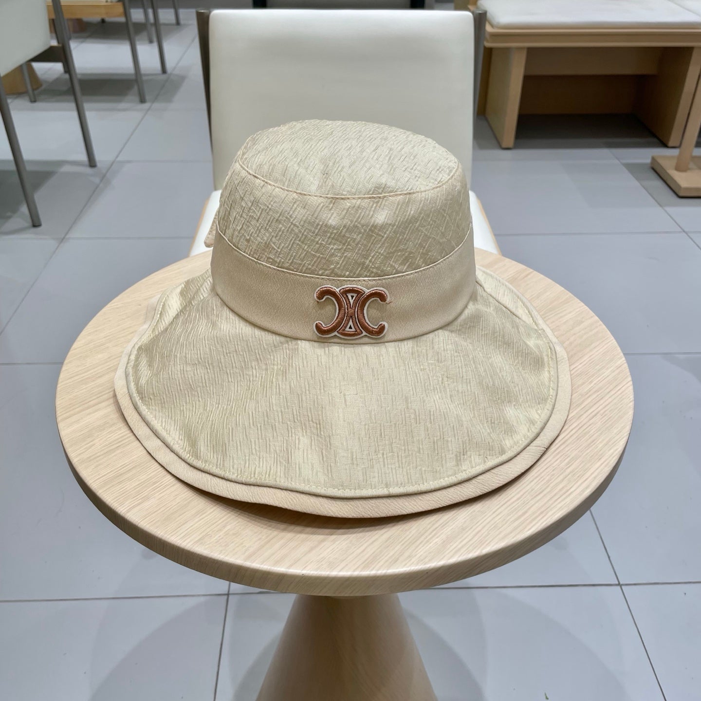 CELINE BUCKET HAT MODEL 650698 IN BEIGE FABRIC