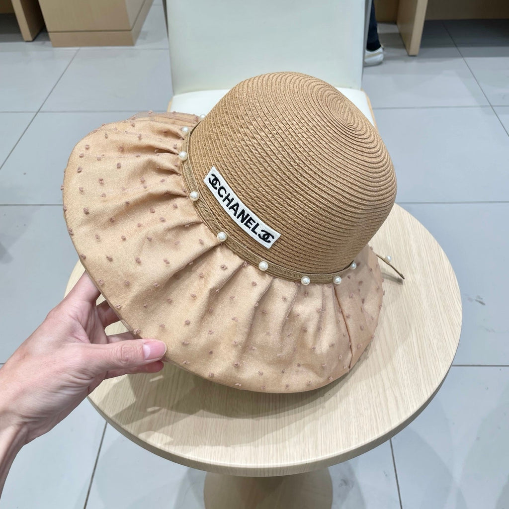 CHANEL WIDE BRIM HAT IN BROWN STRAW 673032