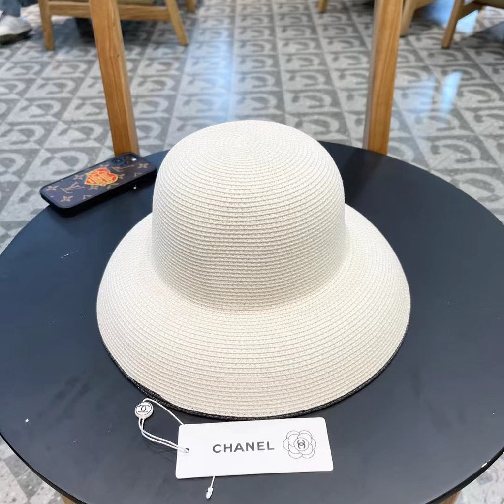CHANEL STRAW CLOCHE HAT WHITE 672755
