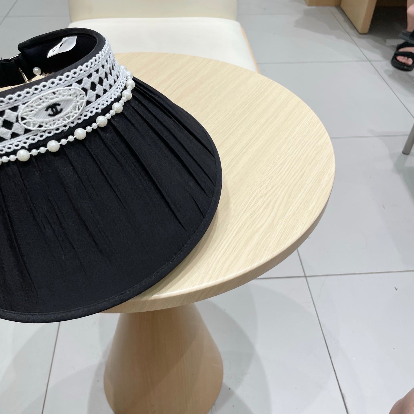 CHANEL SUN HAT MODEM BLACK 674080
