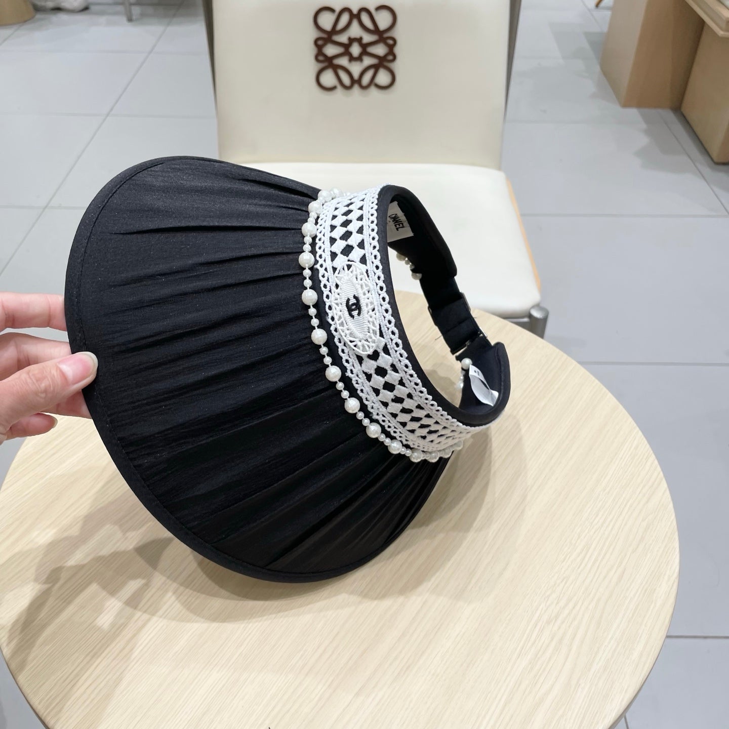 CHANEL SUN HAT MODEM BLACK 674080