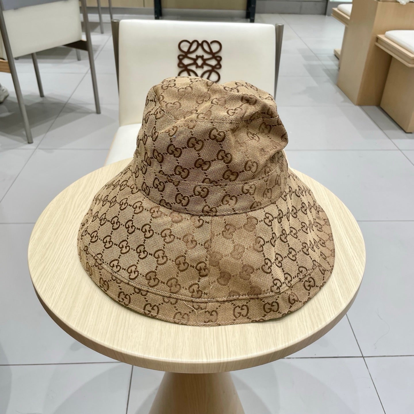 GUCCI BUCKET HAT WIDE BRIM IN BEIGE MONOGRAM CANVAS