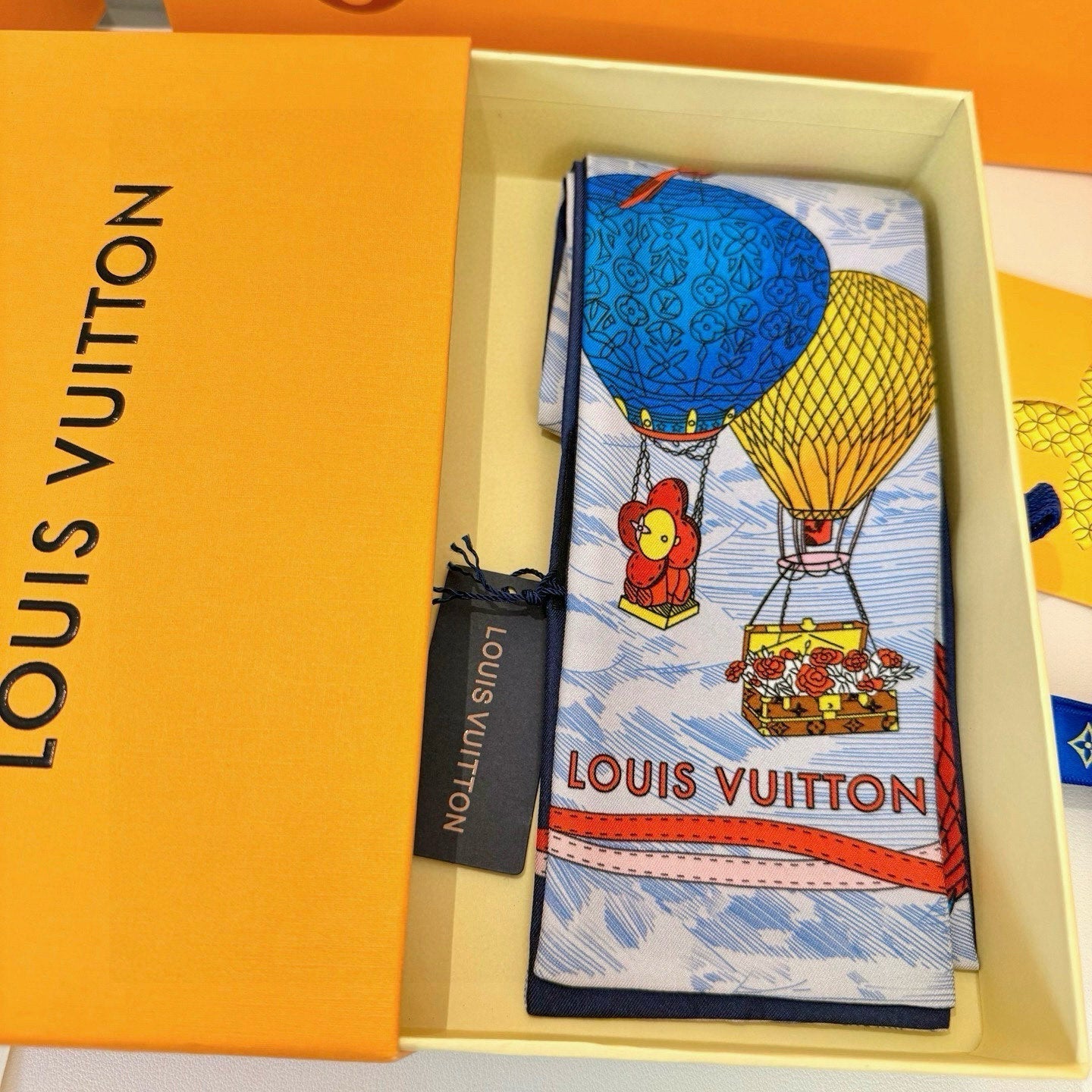 LOUIS VUITTON LV TWILLY 120 CM IN SILK 714366