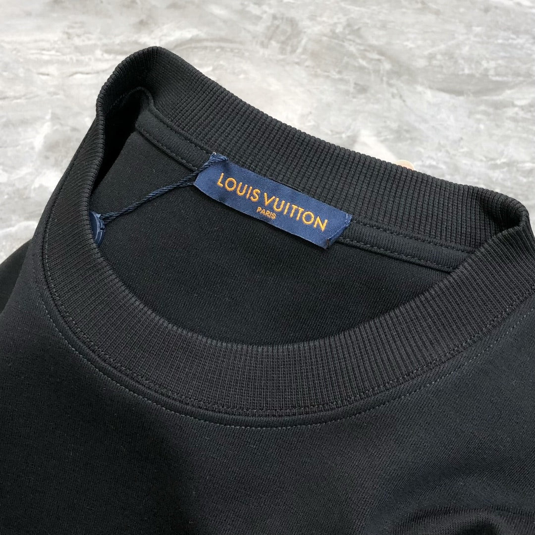 LOUIS VUITTON LV BLACK COTTON T-SHIRT 239470