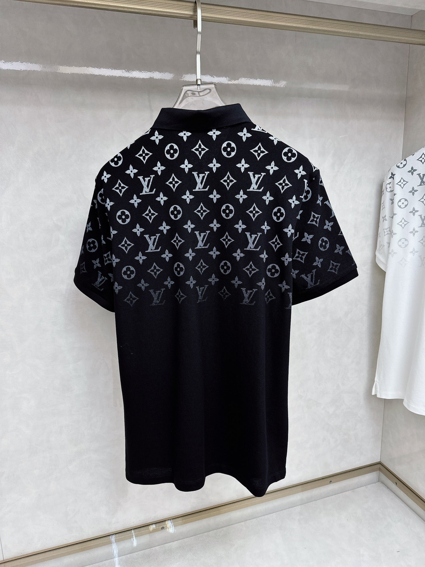LOUIS VUITTON LV POLO BLACK MONOGRAM 239623