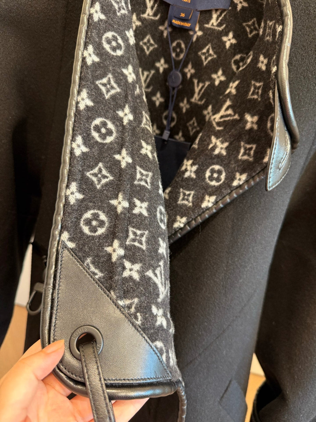 LOUIS VUITTON LV 25S LONG WOOL COAT 0112