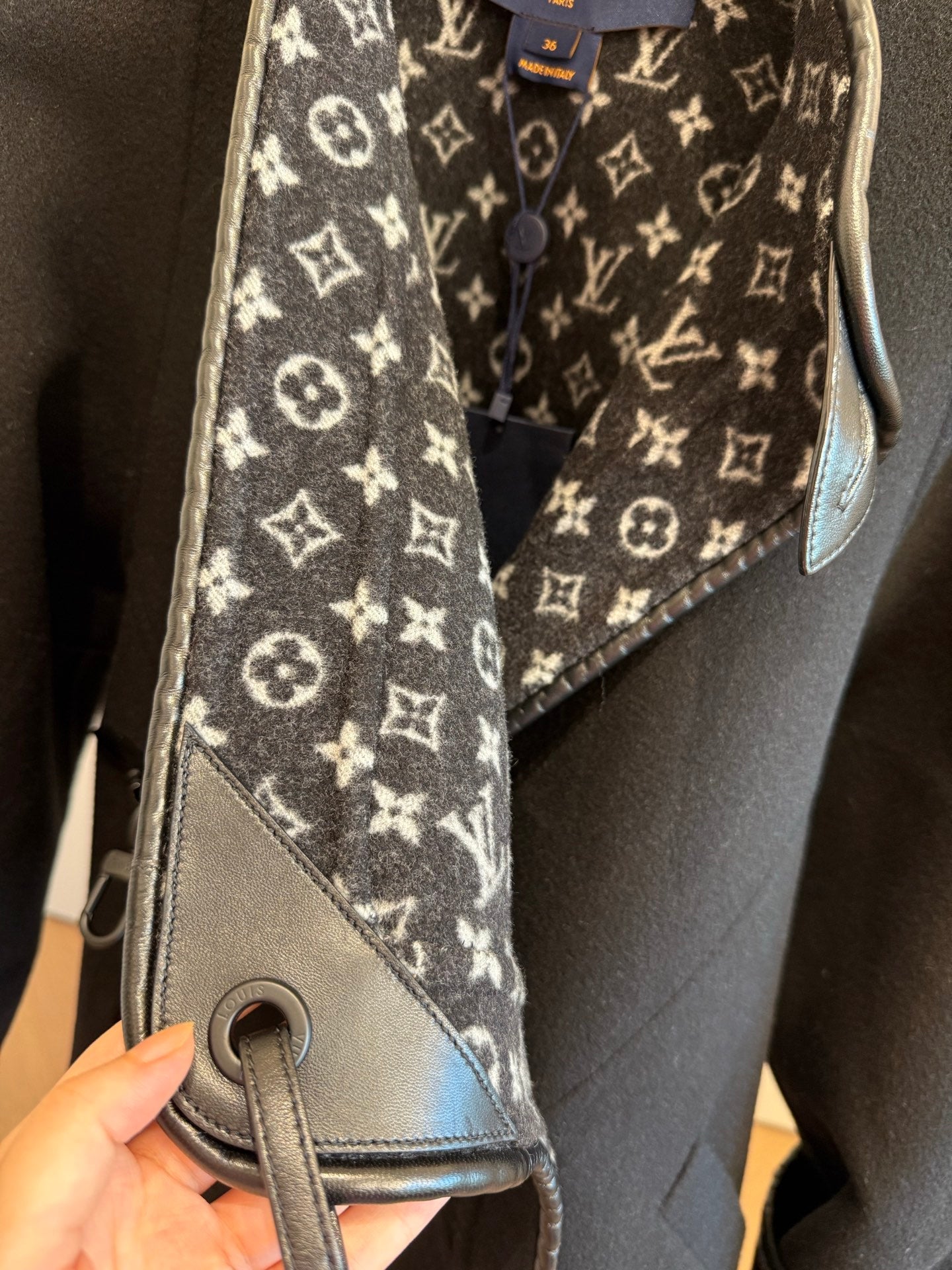 LOUIS VUITTON LV 25S LONG WOOL COAT 0112