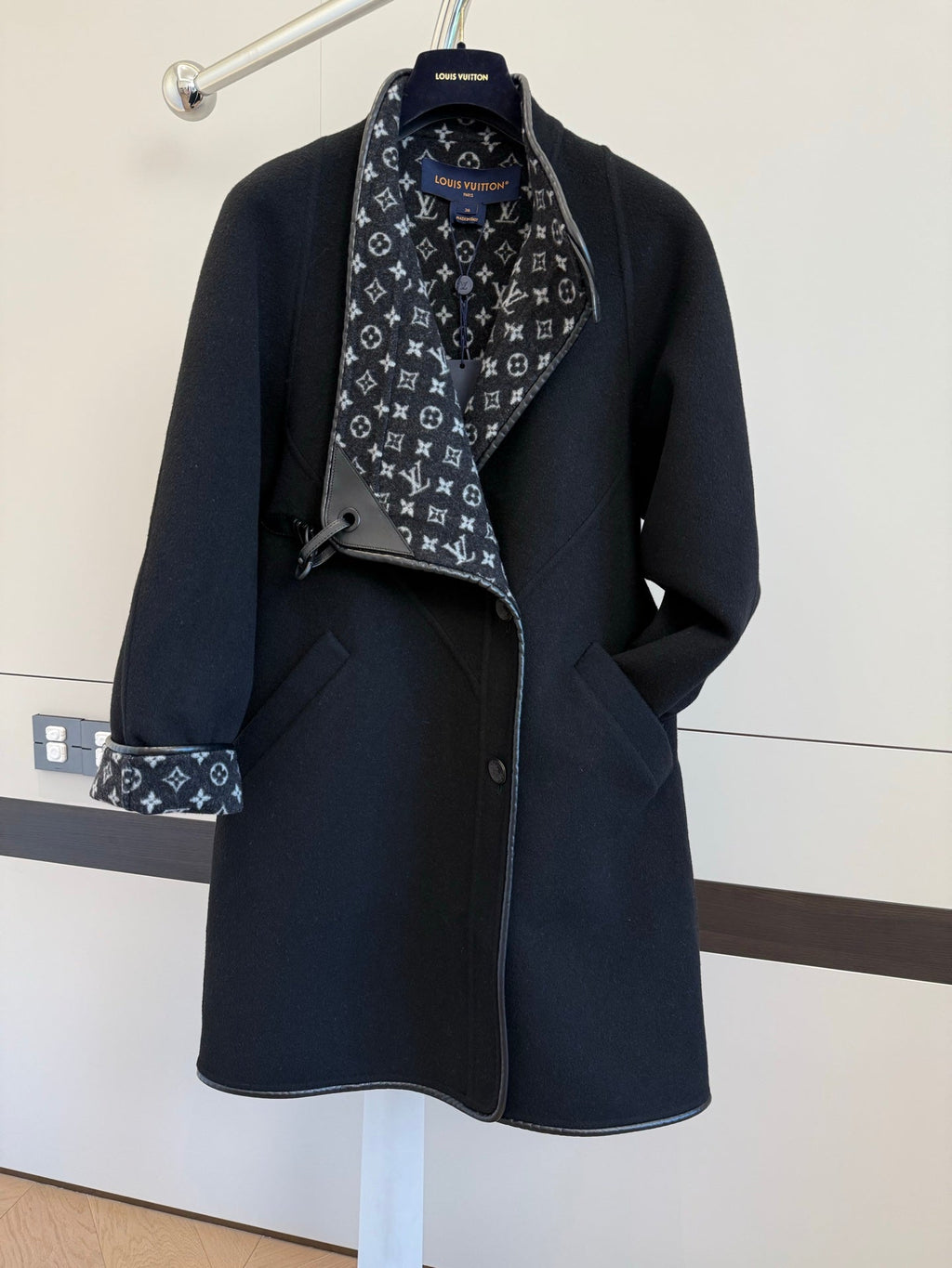 LOUIS VUITTON LV 25S LONG WOOL COAT 0112