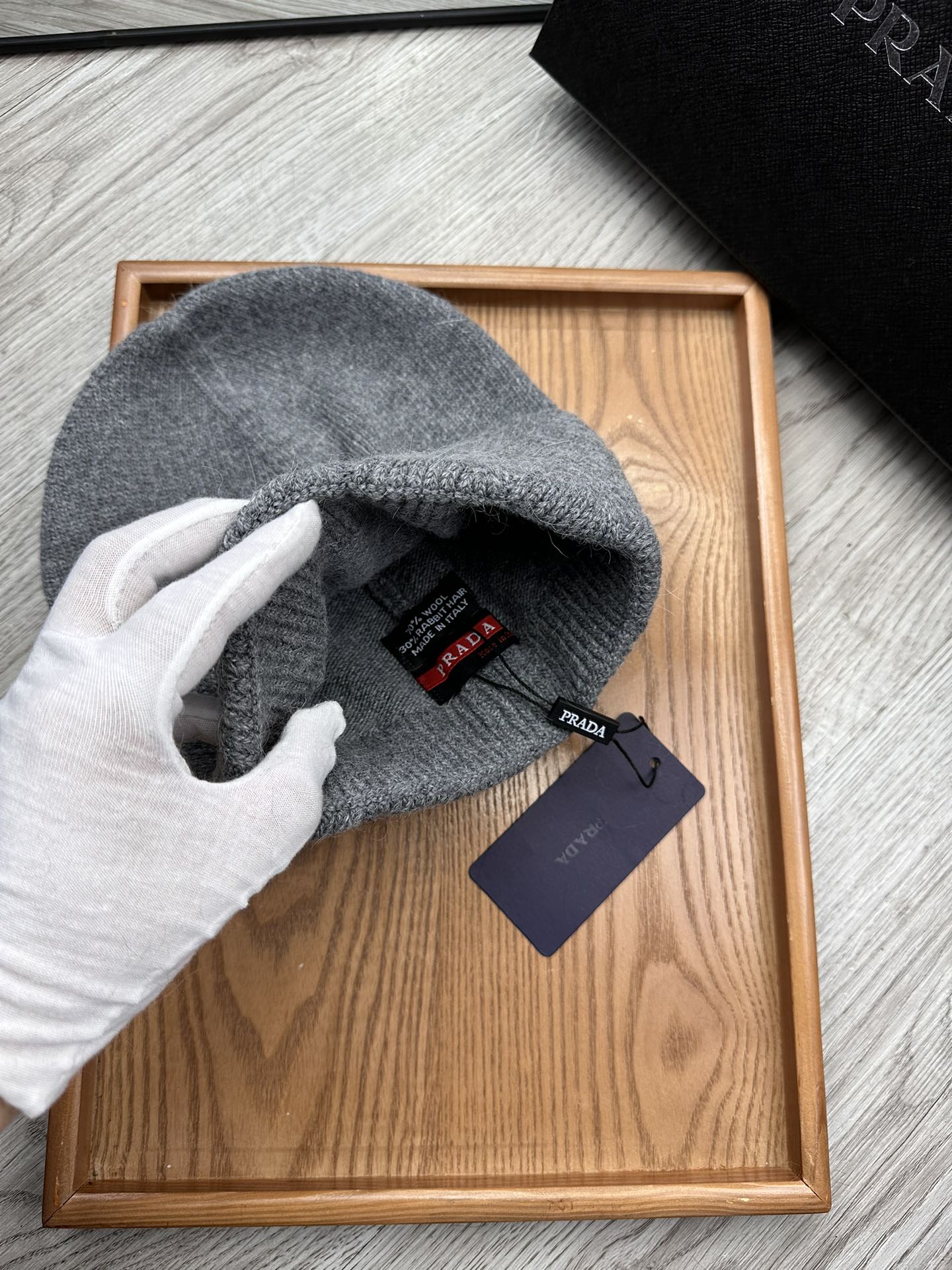 PRADA BEANIE HAT IN SHADOW GRAY WOOL AND RABBIT FUR 342034