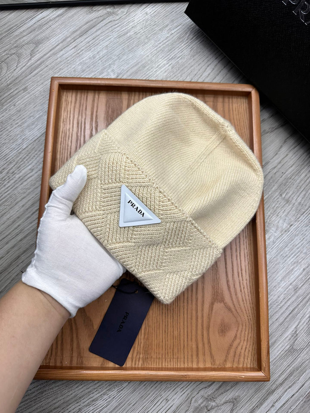 PRADA BEANIE HAT IN BISQUE BEIGE WOOL AND RABBIT FUR 436397