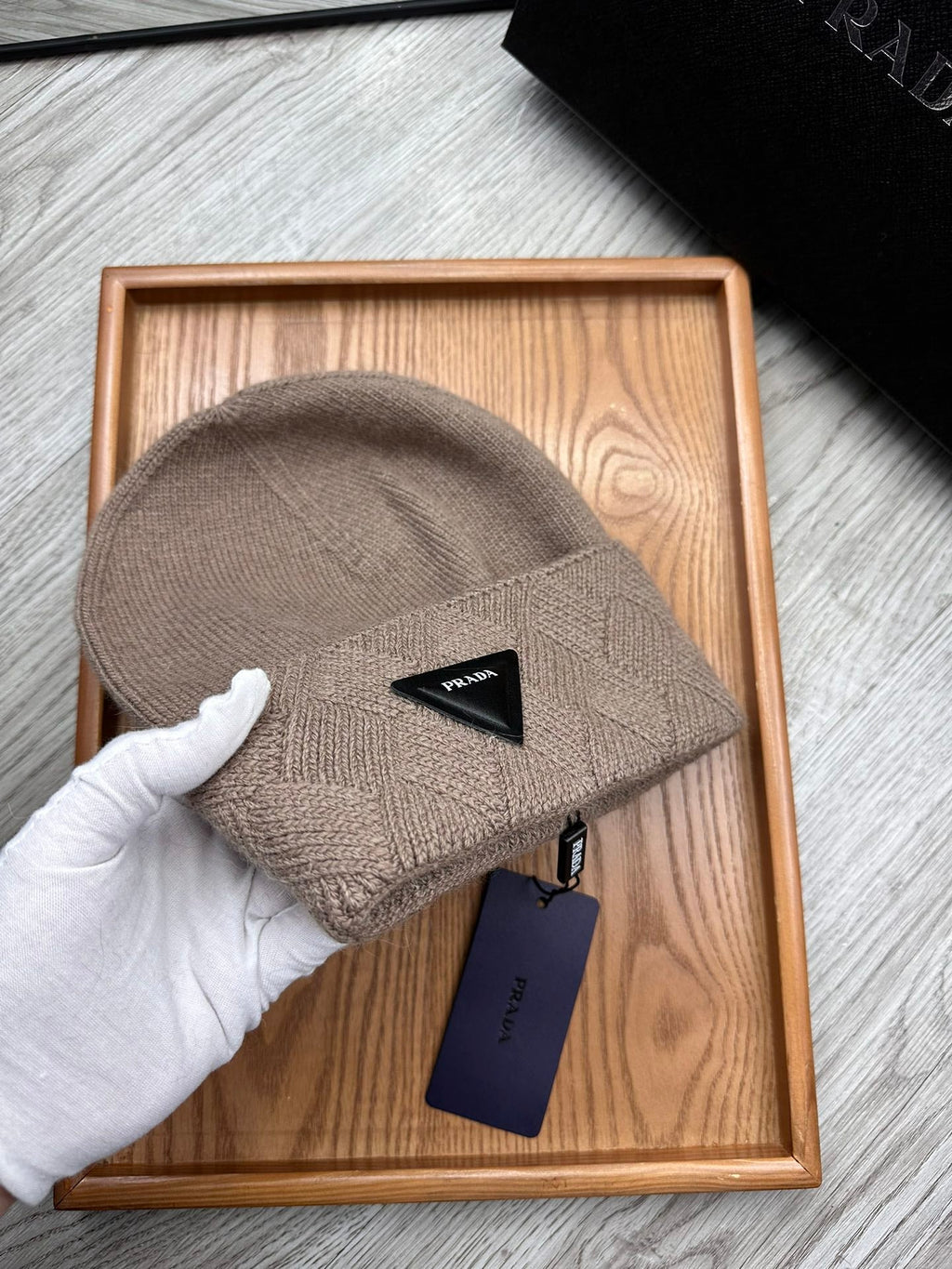 PRADA BEANIE HAT IN MEDIUM BROWN WOOL AND RABBIT FUR 436401