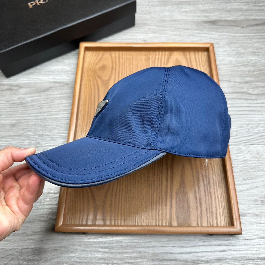 PRADA BASEBALL HAT IN NAVY BLUE RE-NYLON 214512