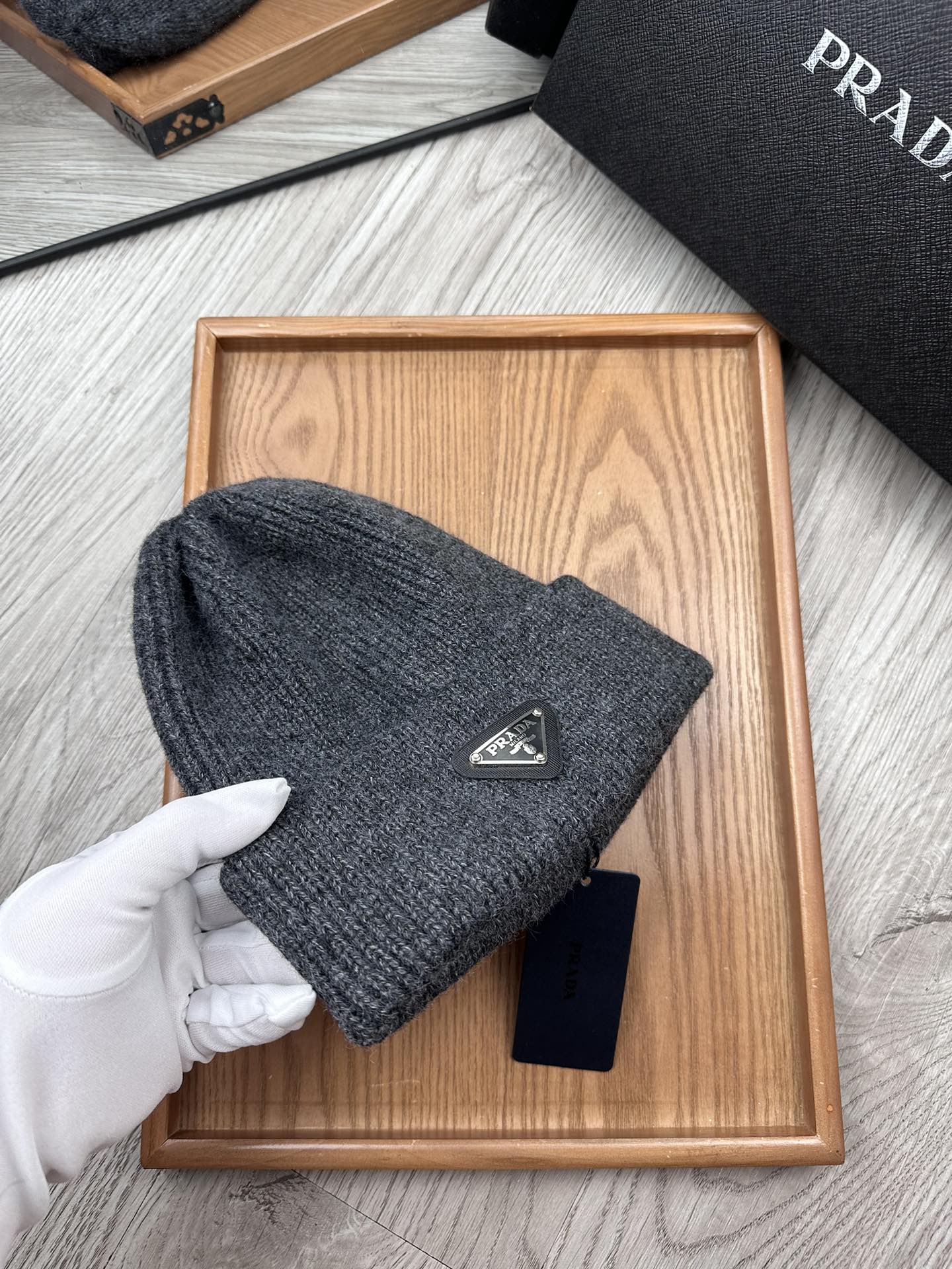 PRADA BEANIE HAT IN CHARCOAL GRAY WOOL 332391