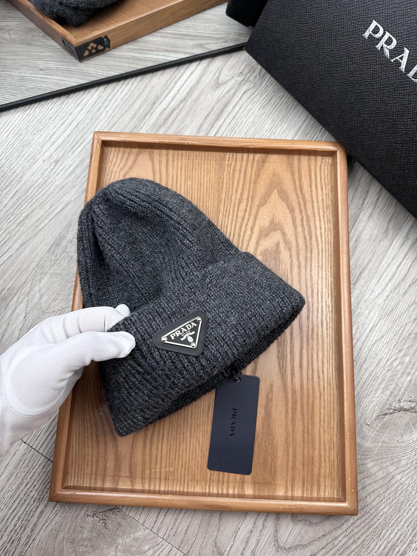 PRADA BEANIE HAT IN CHARCOAL GRAY WOOL 332391