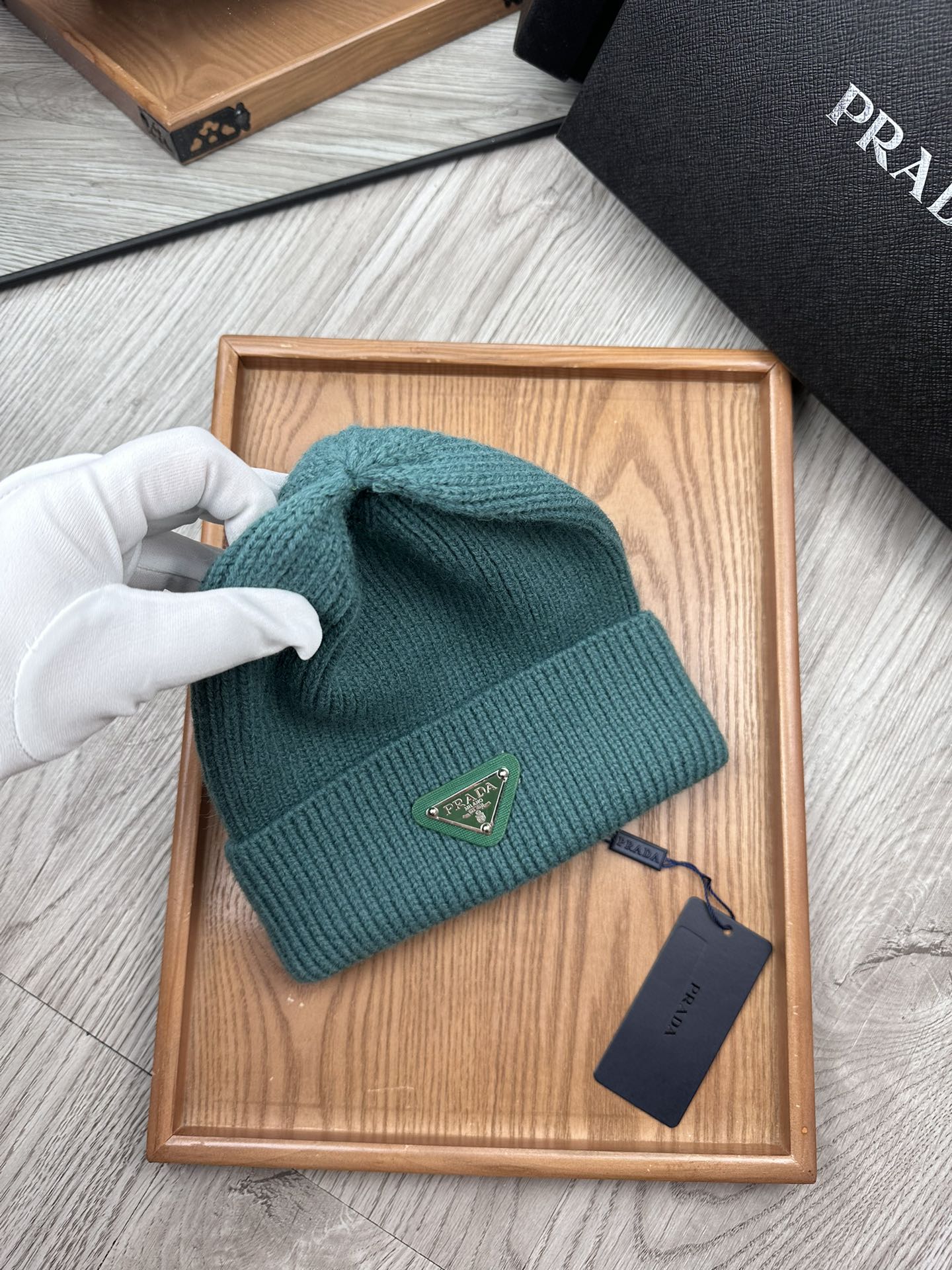 PRADA BEANIE HAT IN TEAL GREEN WOOL 332392