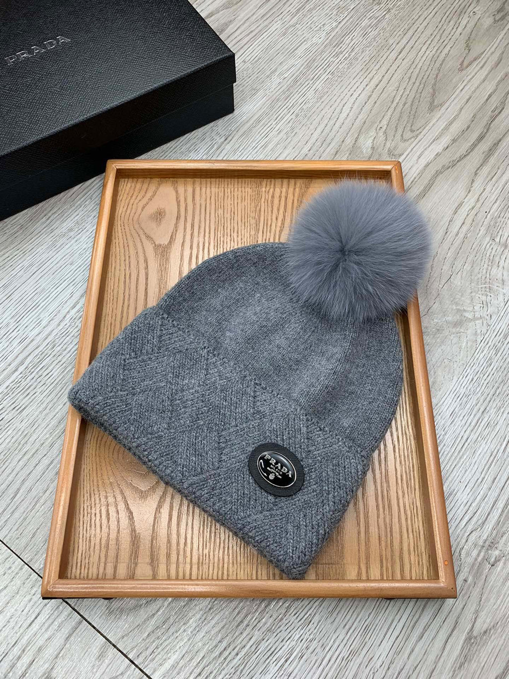 PRADA BEANIE HAT IN SHARK GRAY WOOL AND RABBIT FUR 346719