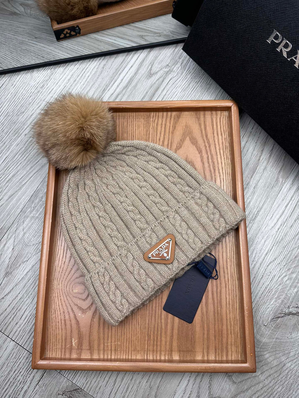 PRADA BEANIE HAT IN CAMEL BROWN WOOL 352367