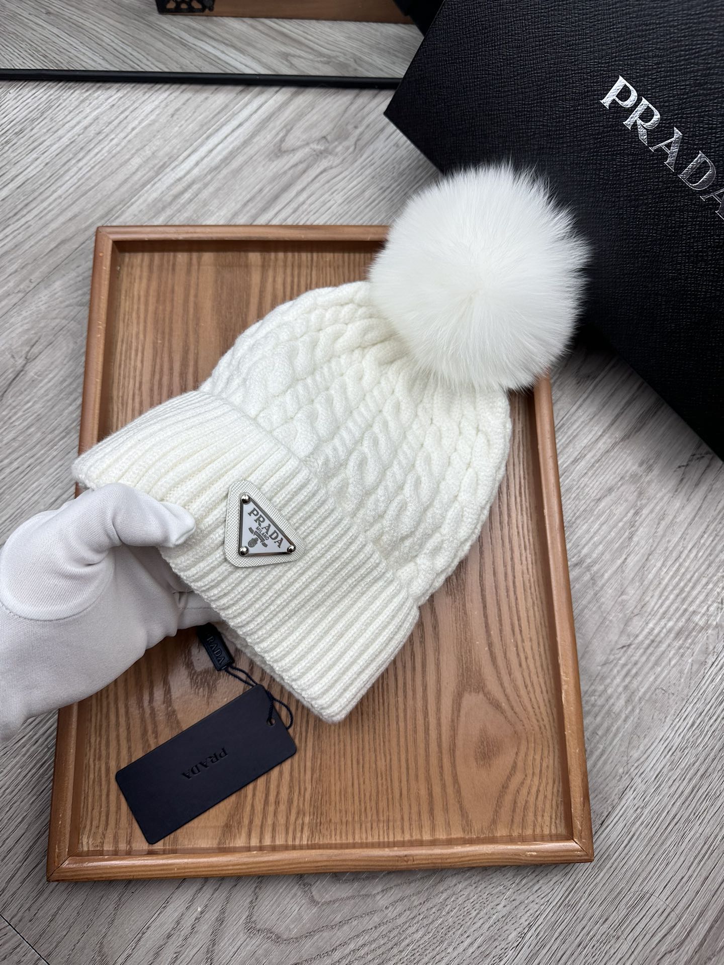 PRADA BEANIE HAT IN WHITE WOOL 352376