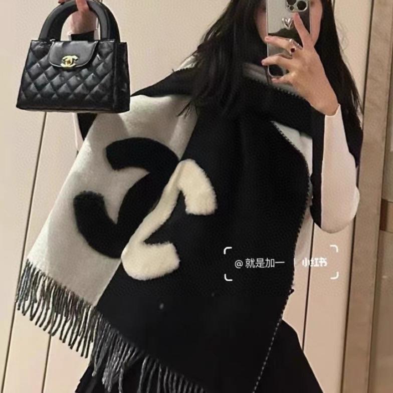 CHANEL SCARF 200 CM IN BLACK MIX HARBOR GRAY CASHMERE AND WOOL 399797