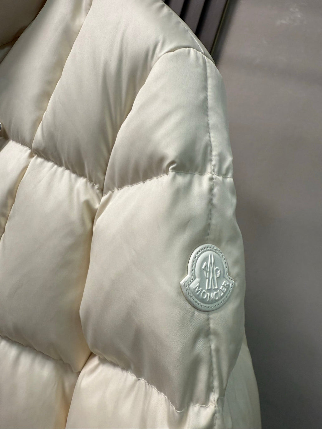 MONCLER 25S SQUARE-QUILTED DOWN JACKET 429