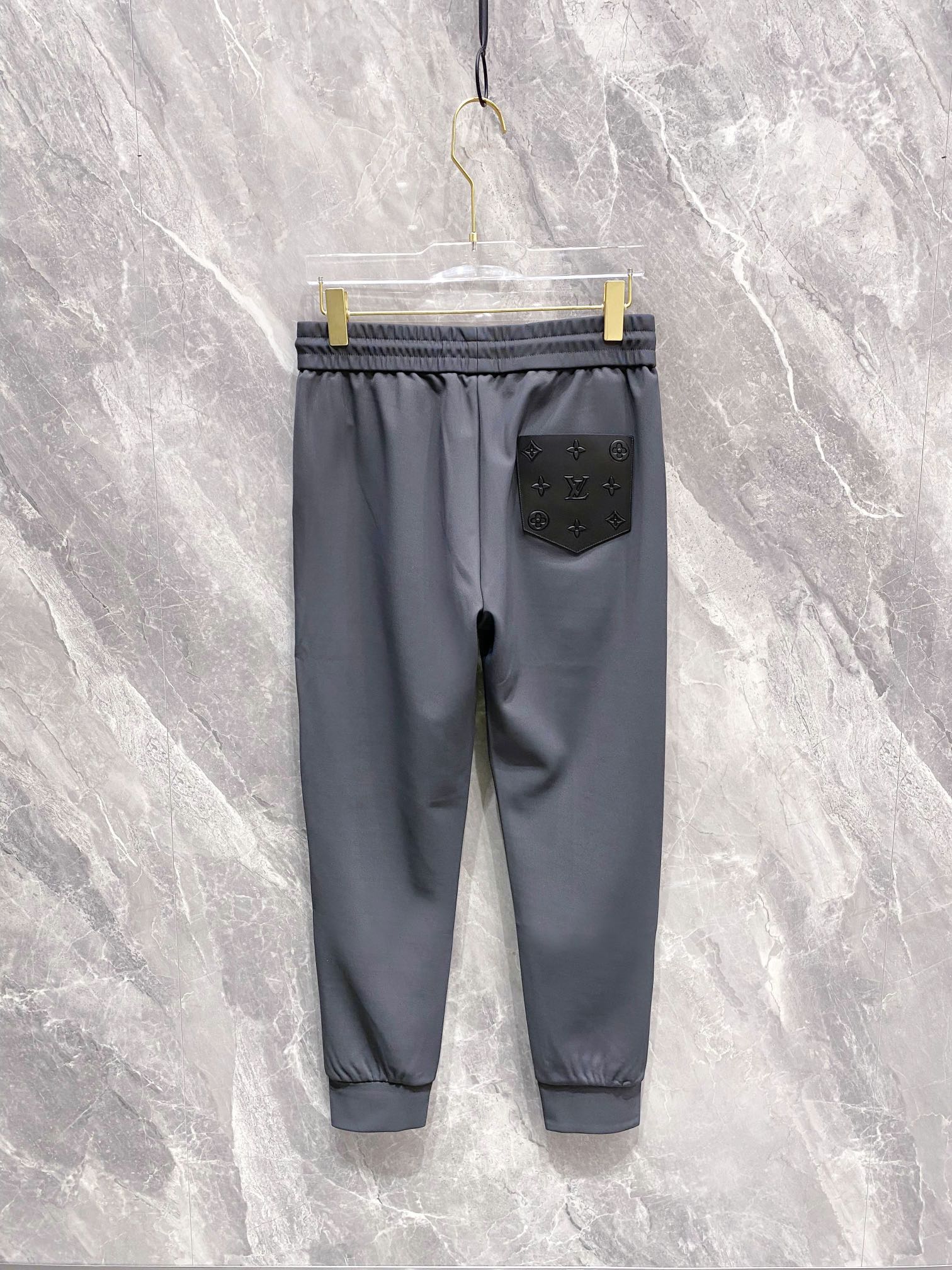 LOUIS VUITTON LV MOUSE GRAY TROUSERS 239485
