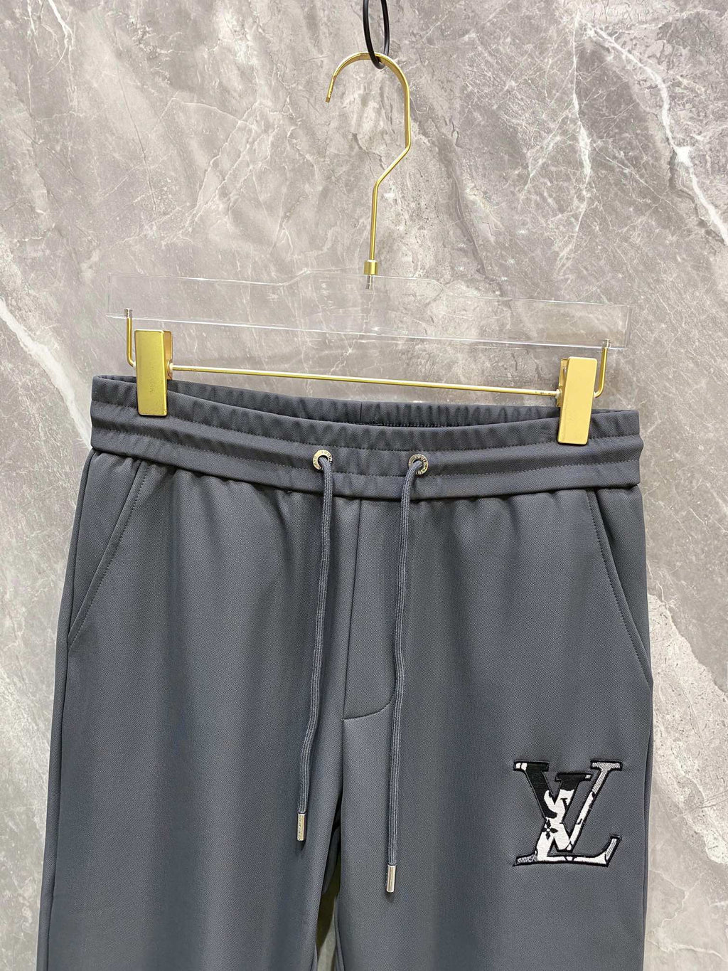 LOUIS VUITTON LV MOUSE GRAY TROUSERS 239485