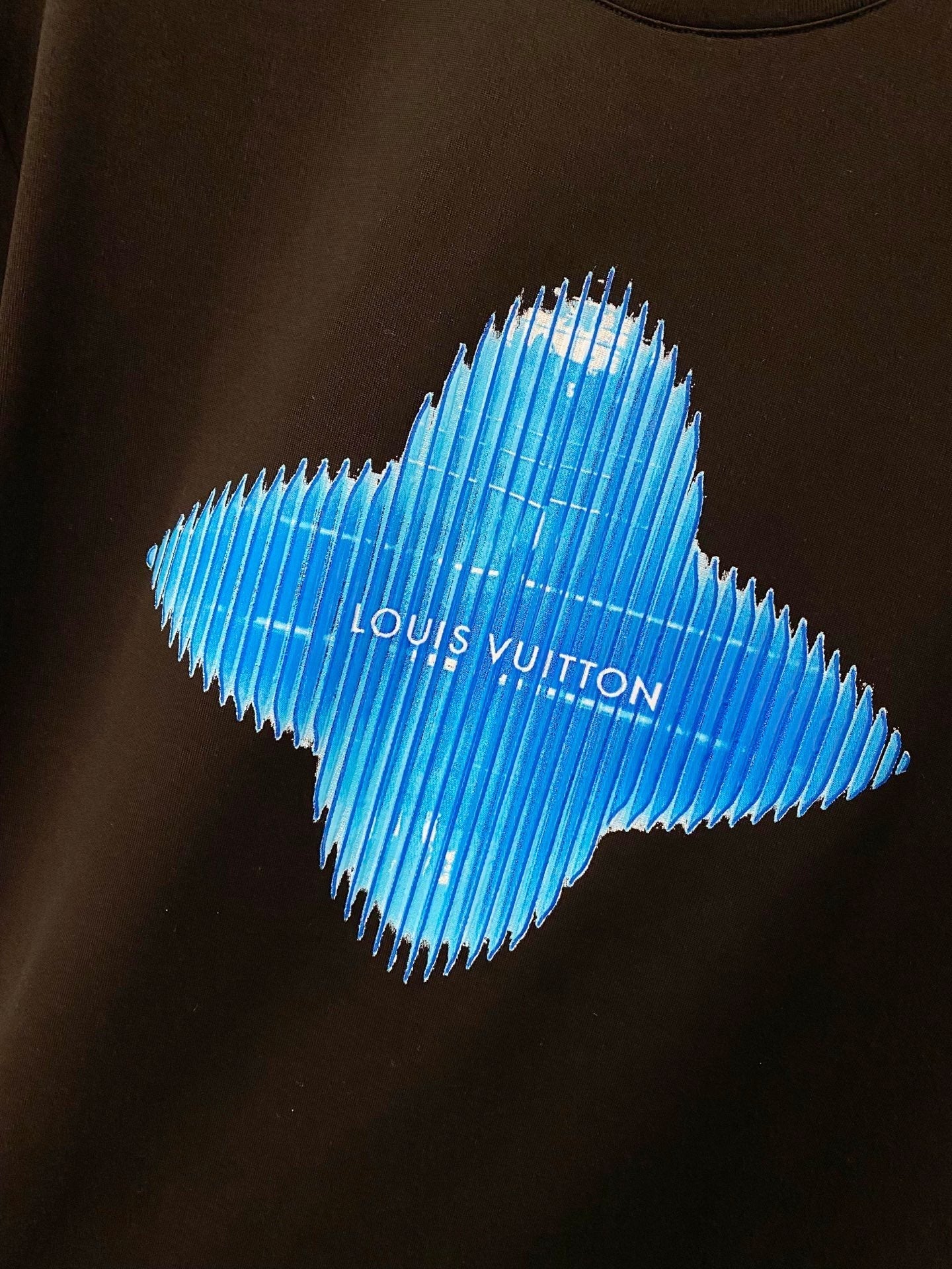 LOUIS VUITTON LV T-SHIRT IN BLACK COTTON BLUE LOGO PRINT 238836