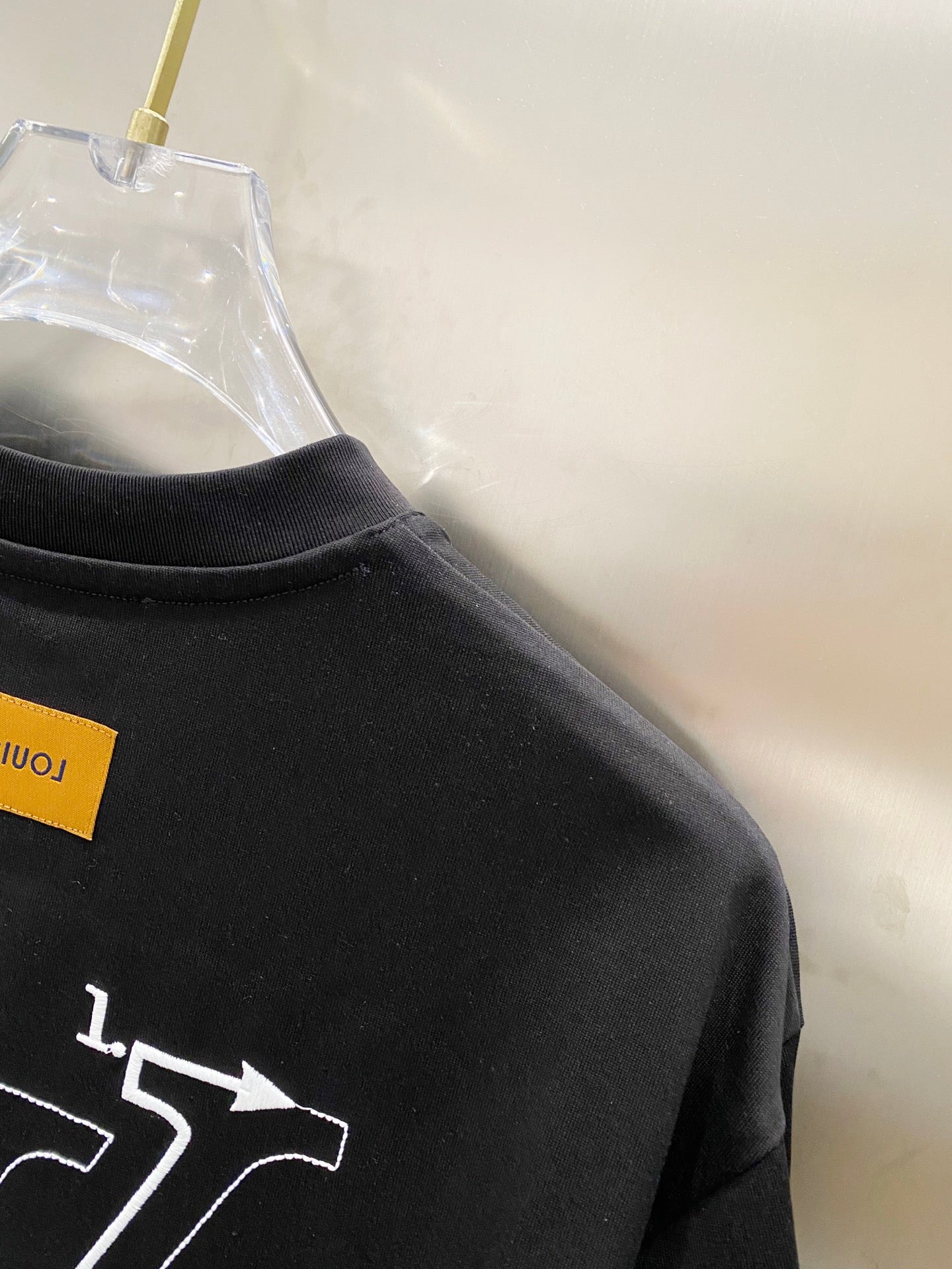 LOUIS VUITTON LV BLACK COTTON T-SHIRT 238839