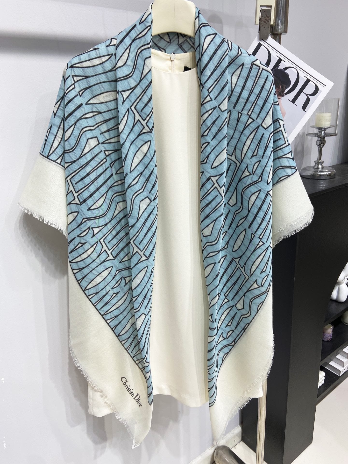 DIOR MISS ALLOVER SHAWL 140 CM IN POWDER BLUE MIX WHITE SILK CASHMERE 411630