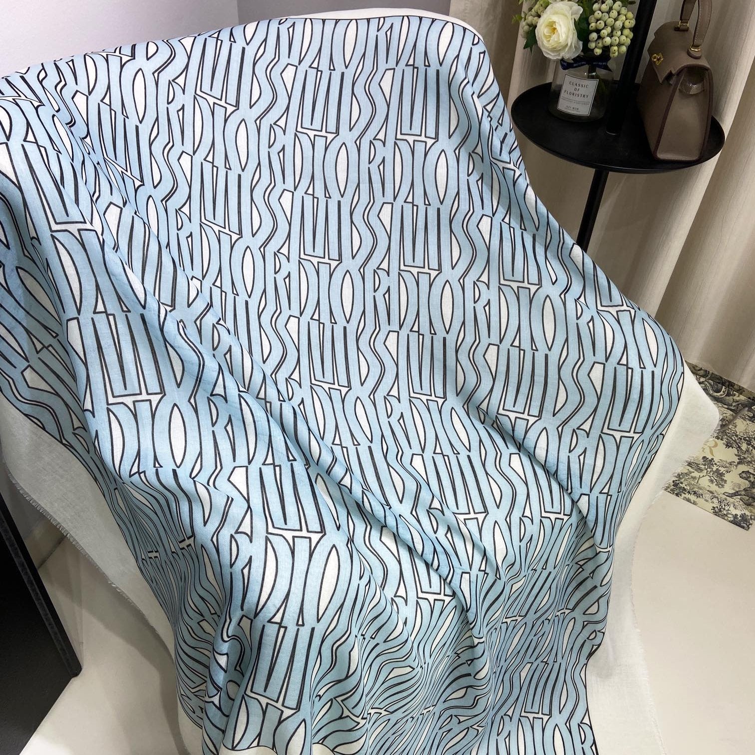 DIOR MISS ALLOVER SHAWL 140 CM IN POWDER BLUE MIX WHITE SILK CASHMERE 411630