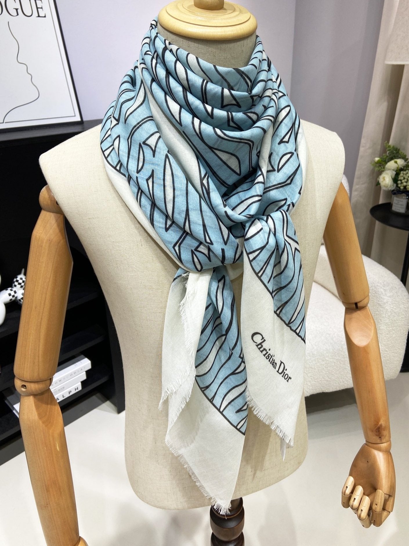 DIOR MISS ALLOVER SHAWL 140 CM IN POWDER BLUE MIX WHITE SILK CASHMERE 411630