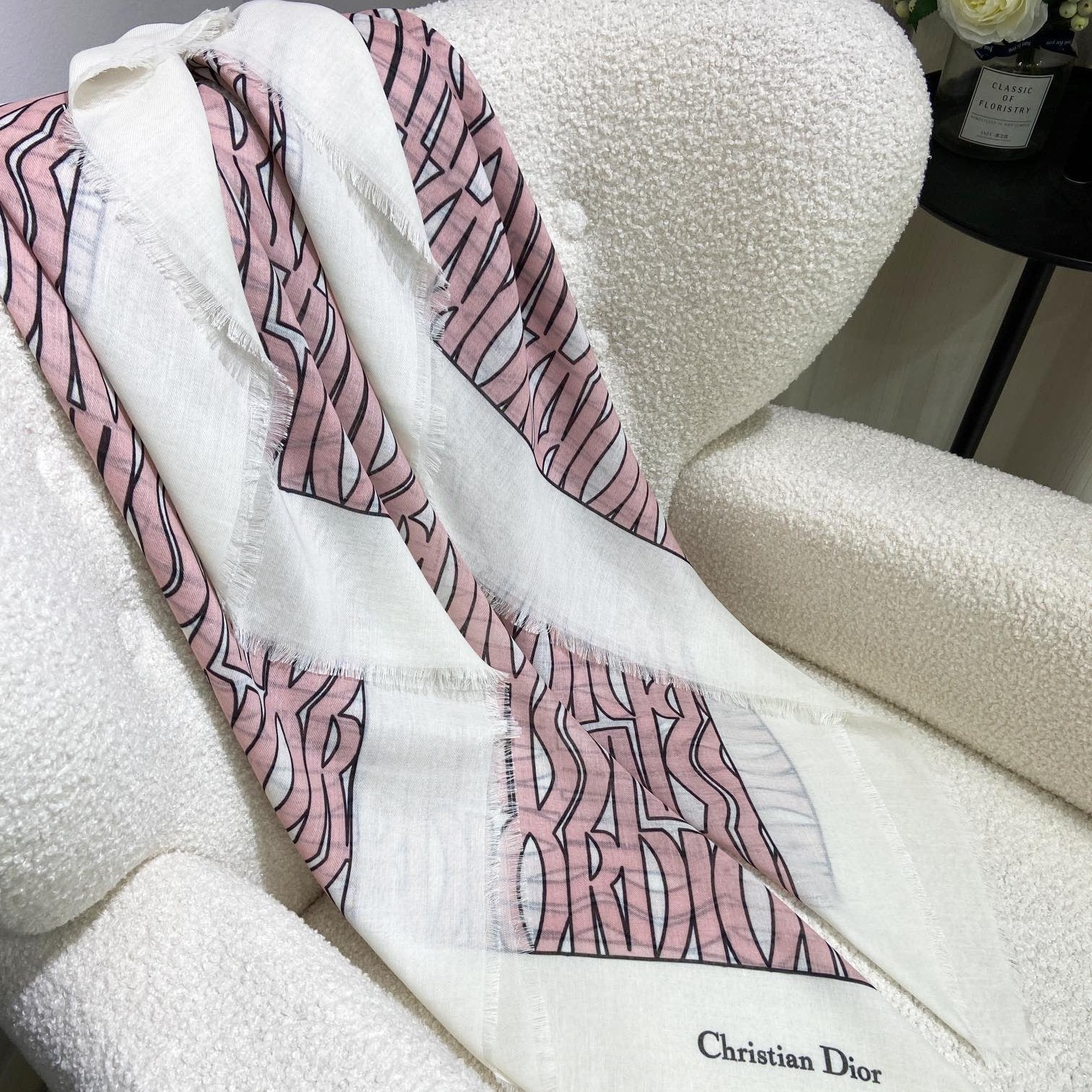 DIOR MISS ALLOVER SHAWL 140 CM IN PALE PINK MIX WHITE SILK CASHMERE 411631