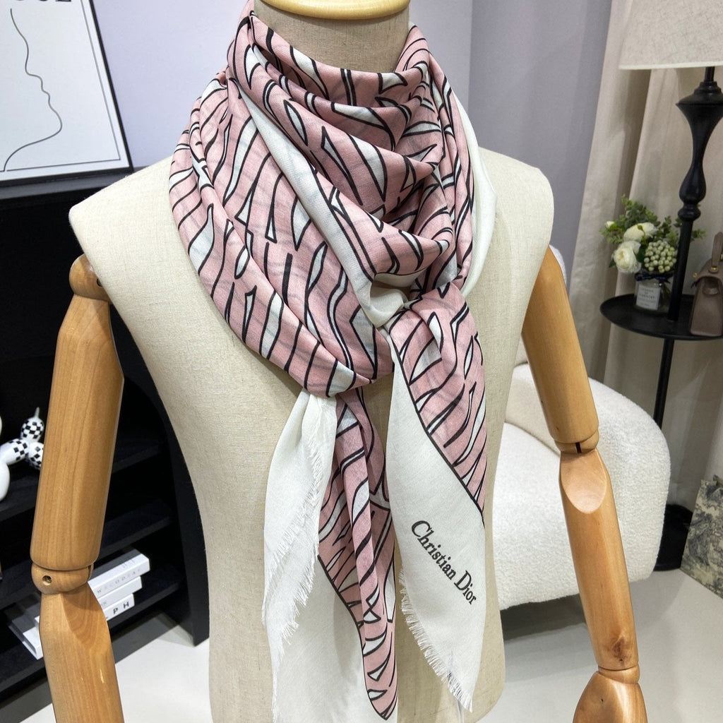 DIOR MISS ALLOVER SHAWL 140 CM IN PALE PINK MIX WHITE SILK CASHMERE 411631