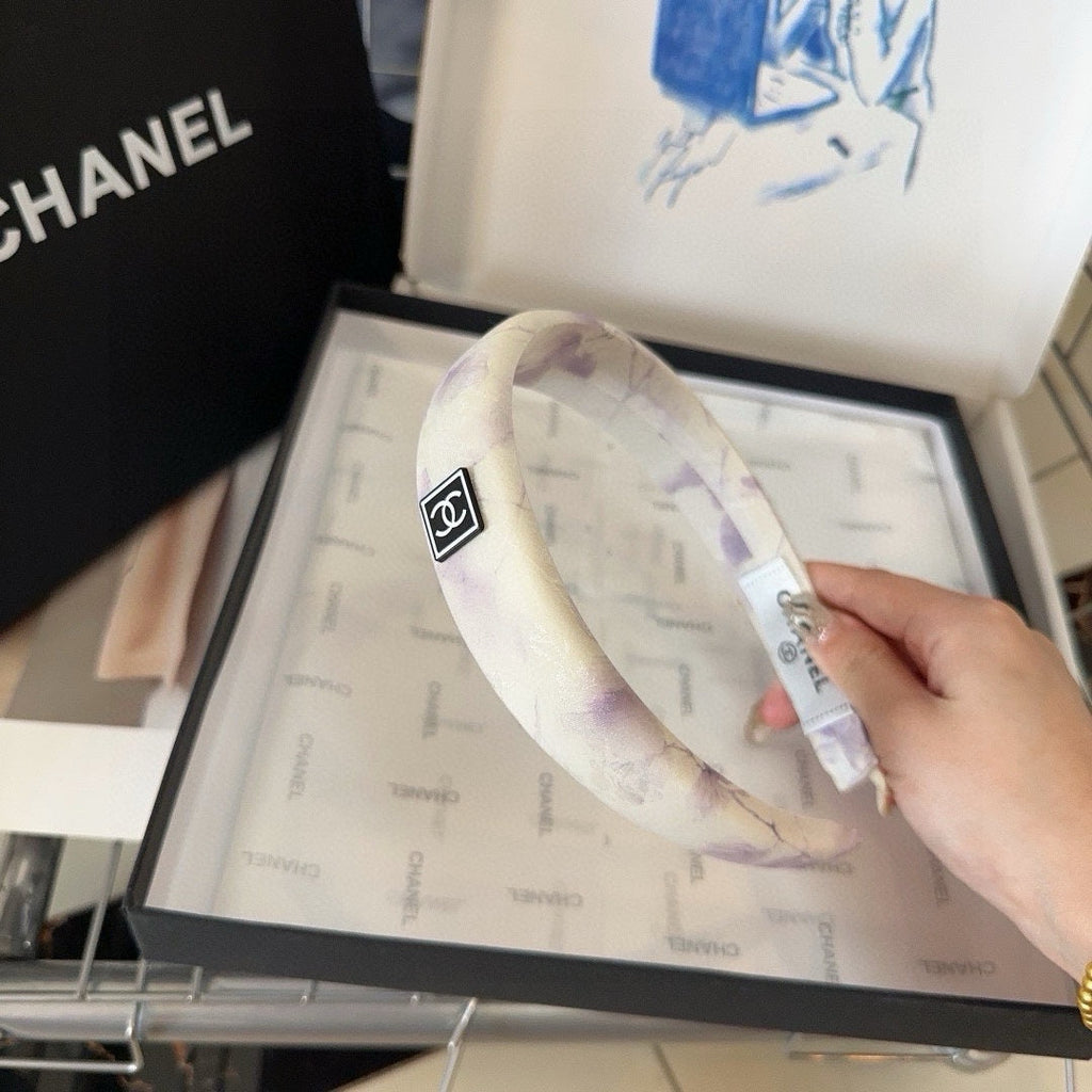 CHANEL WHITE FABRIC HAIRBAND 418914