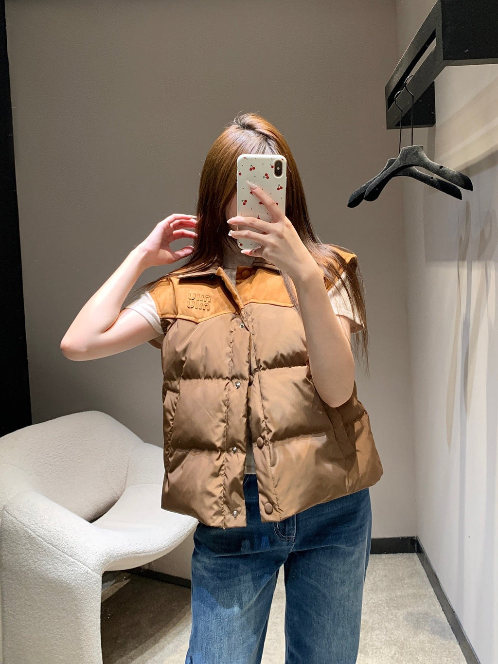 MIUMIU DOWN VEST STYLE 723