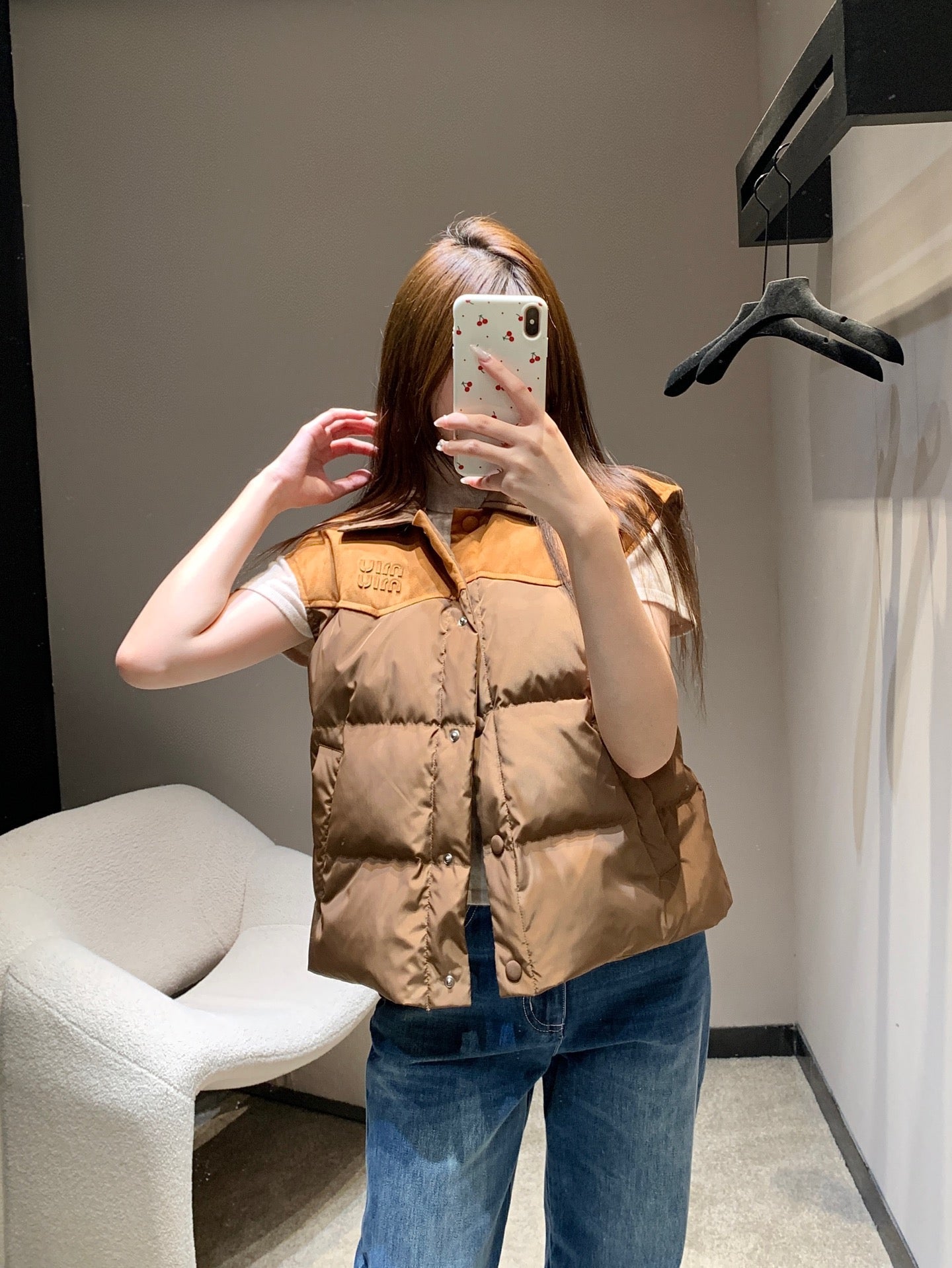 MIUMIU DOWN VEST STYLE 723