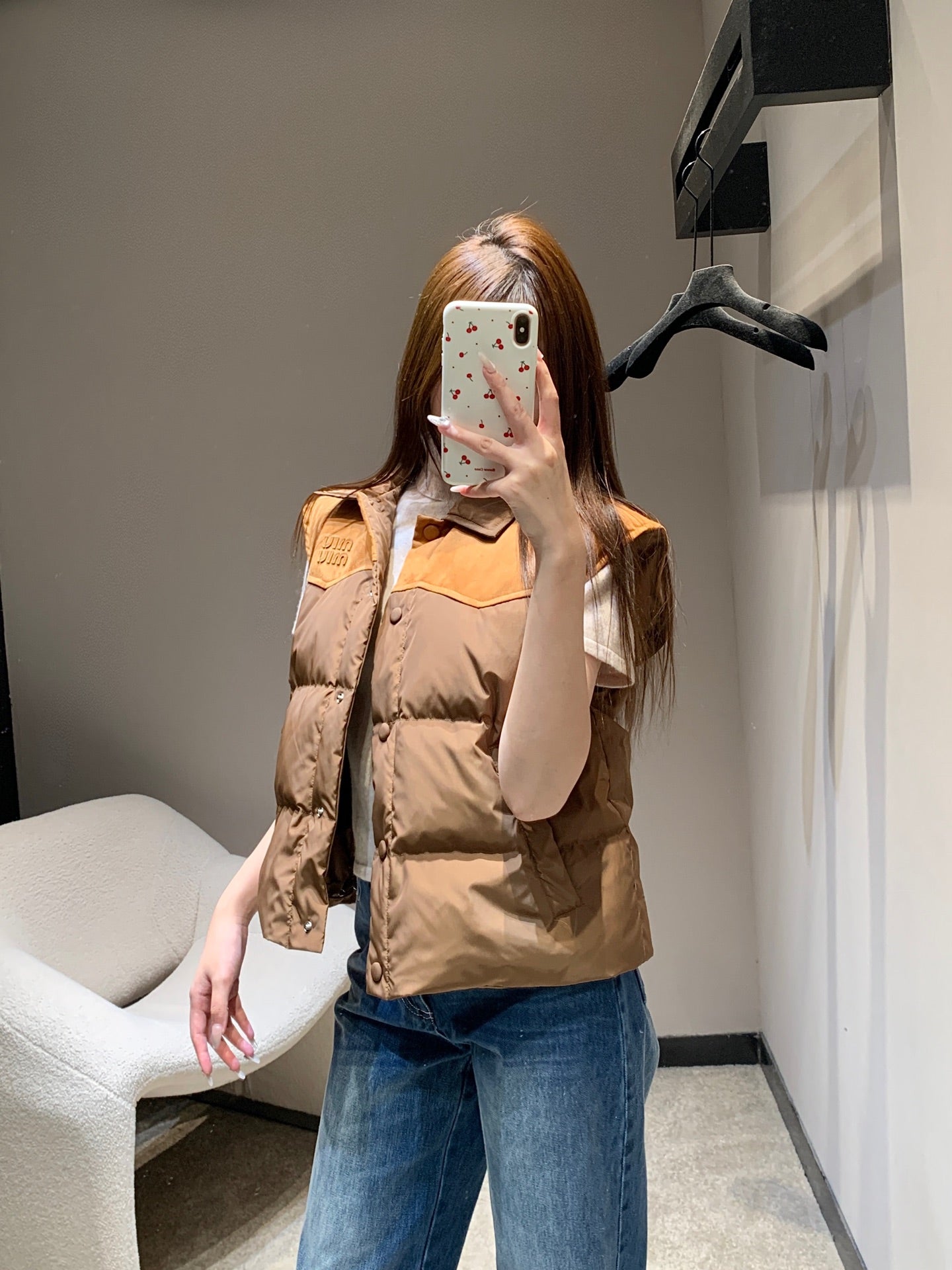 MIUMIU DOWN VEST STYLE 723