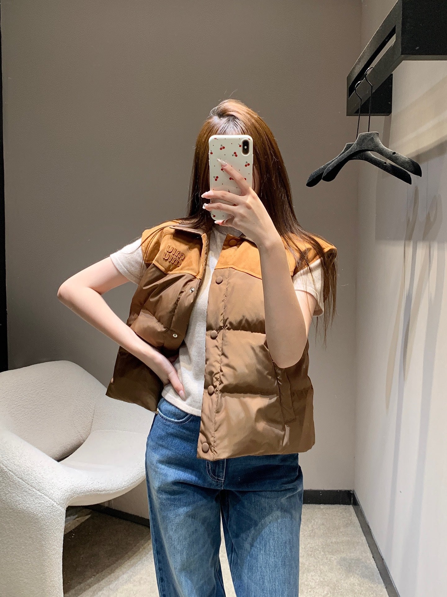 MIUMIU DOWN VEST STYLE 723
